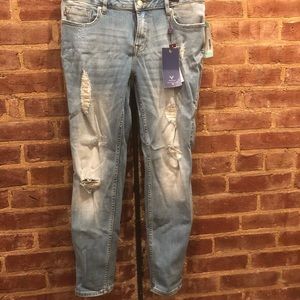 NWT stitch fix 10 Vigoss distressed jeans